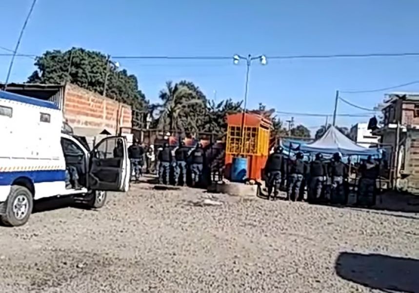 57900807-E434-4A65-BCDB-6C3C087959AC