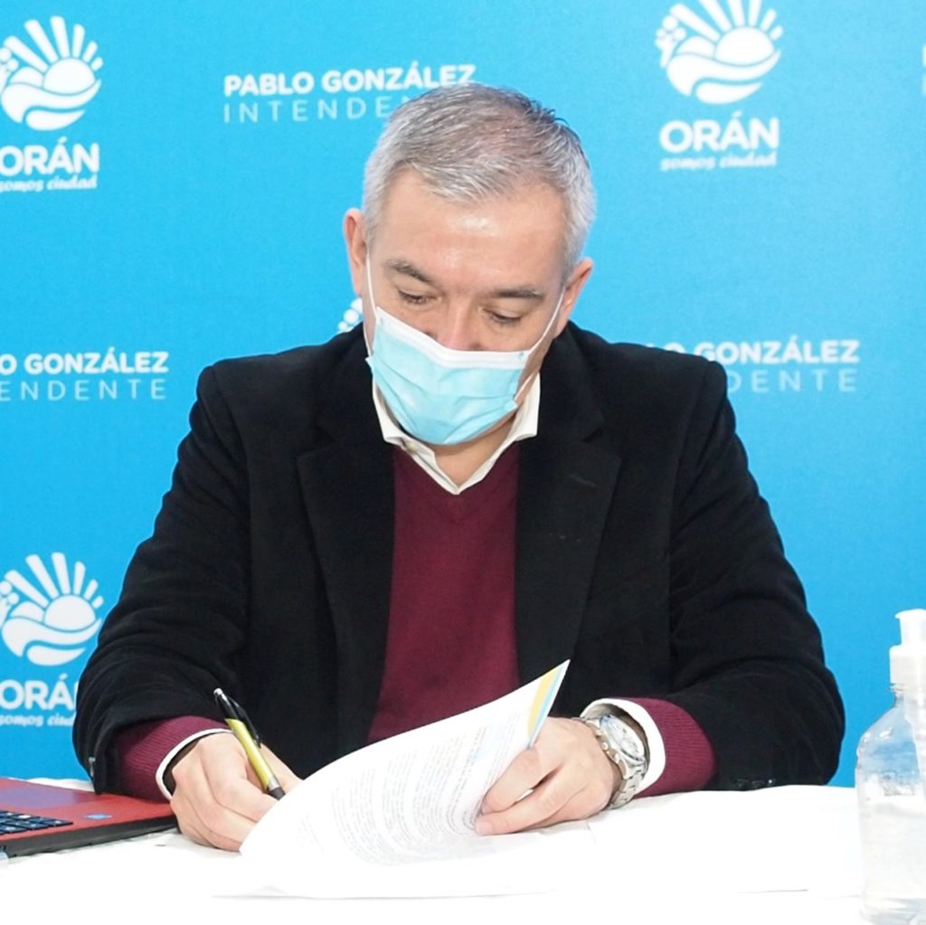 6A850590-4DFA-4A0E-B63F-751CA175B243