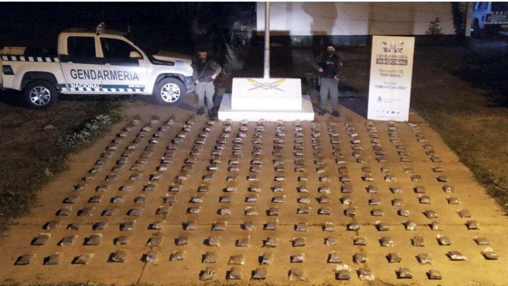 17B9CC09-F6ED-4123-90B8-B05A7C58E390