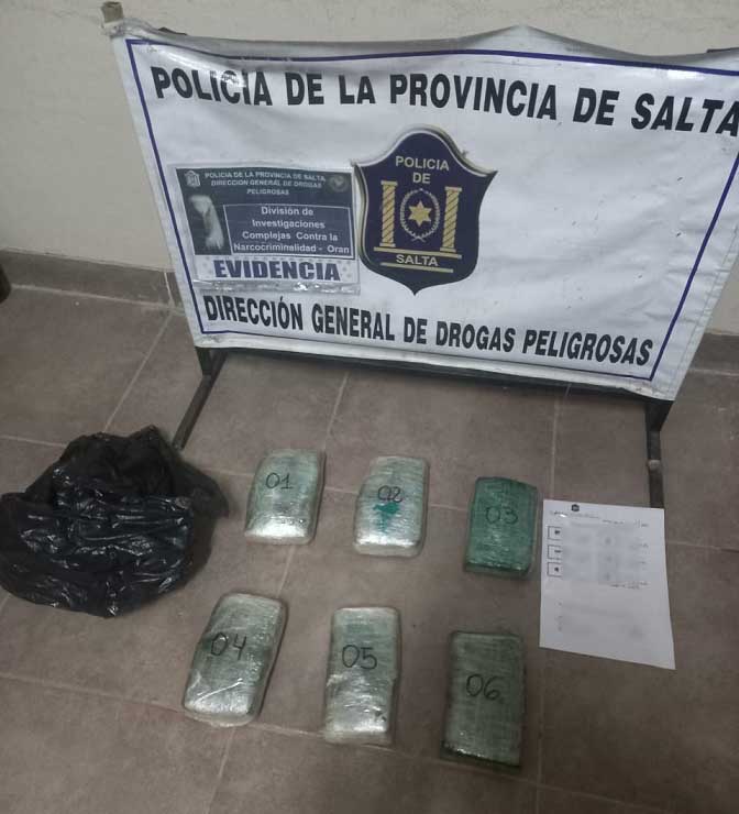 05A7FFC2-8631-4890-876E-DC4D1EACF5E0