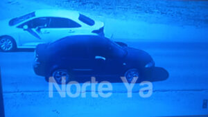 0AF01733-F05D-41E2-BFF1-D953310A9252