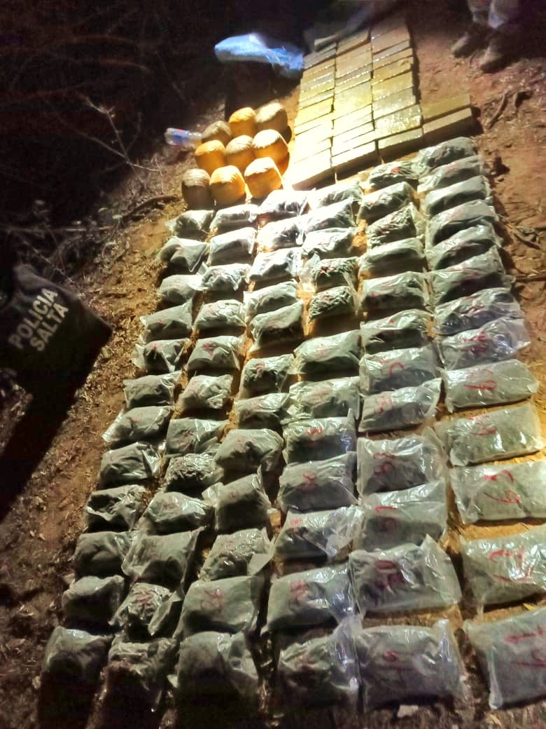 4E6F378A-DC1F-4298-A6AD-E17692CDD1E7