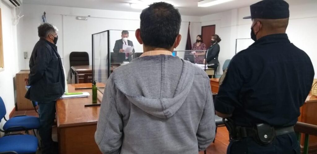 88C67D24-2B27-456D-BBB7-817A35115741