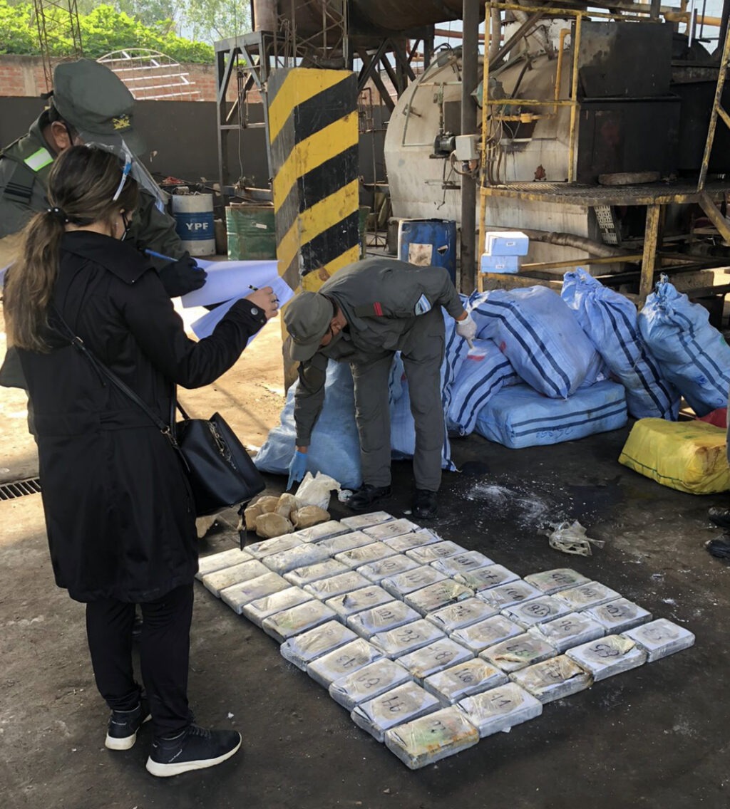 F4F3BE82-944E-499C-94DF-49CCC846410B