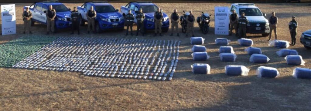 SECUESTRO HOJAS DE COCA