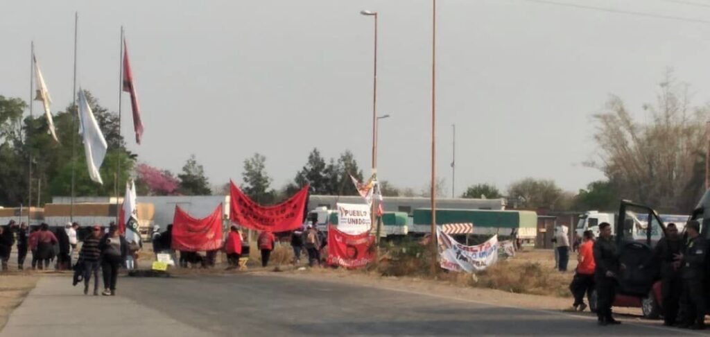 PICHANAL CORTE DE RUTA