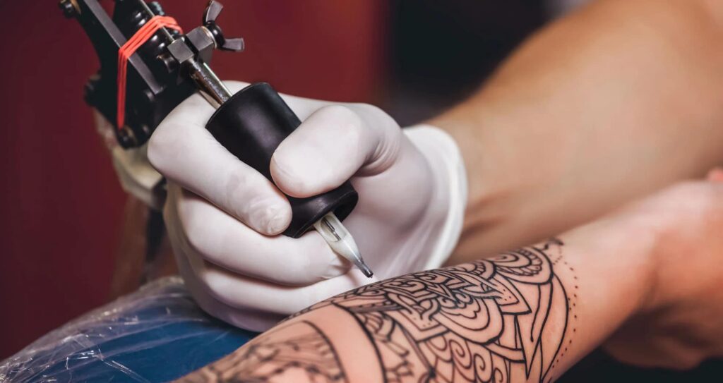 TATUADOR