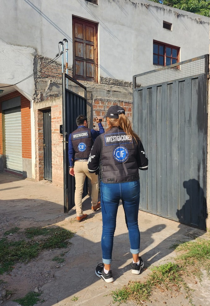 255E3FB4-5503-4F94-82E1-5767580DE950