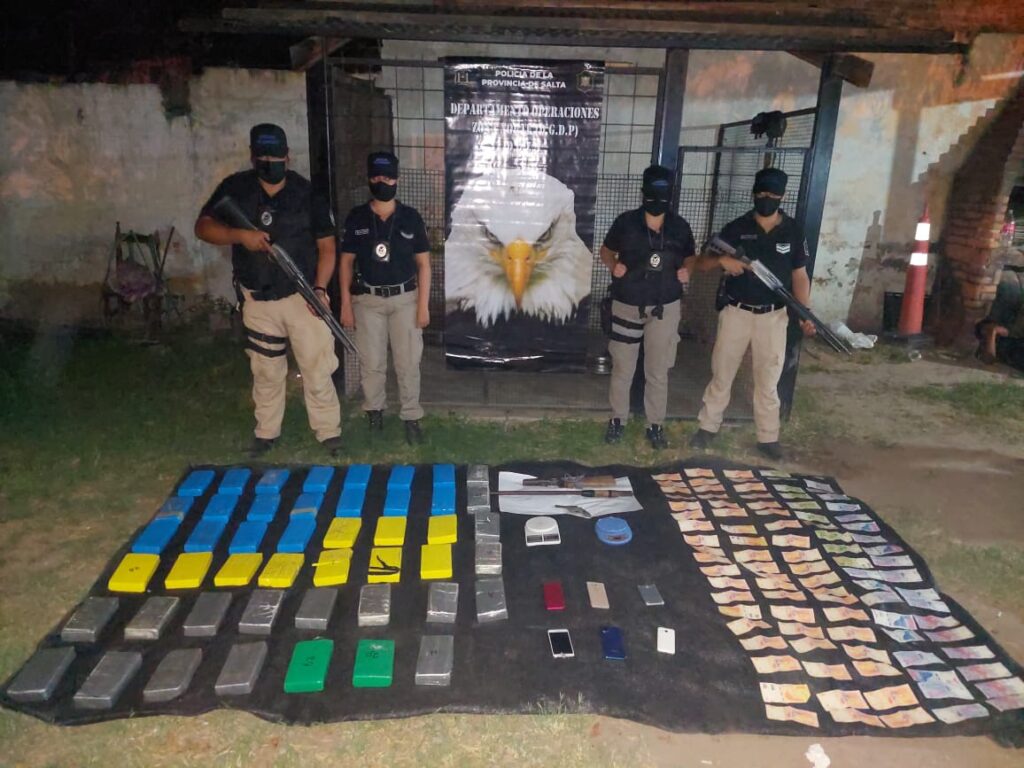 3FB4D274-7280-403F-ADDE-C03906BC1342