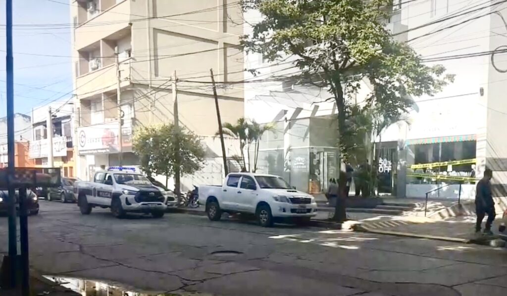 5C9CF5F6-2C5F-4E38-B155-AE1C286CB922