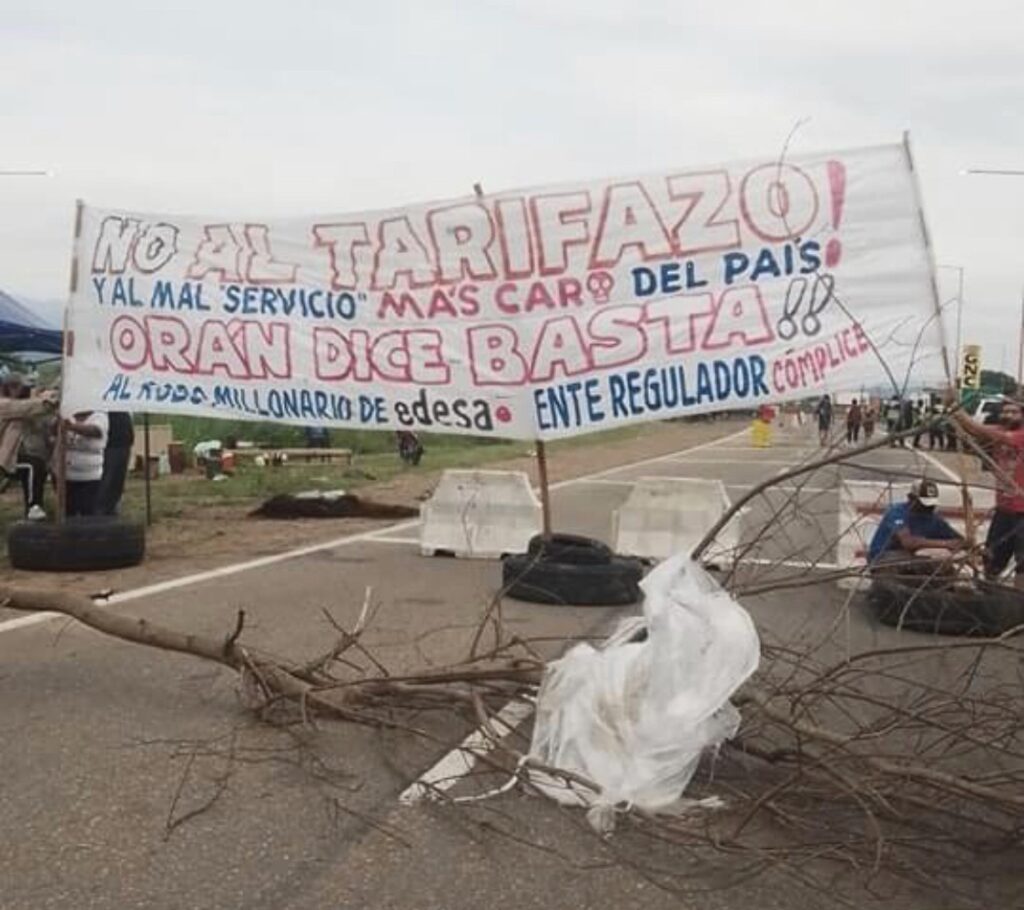 5EEF0E24-888E-498C-B5F3-D75A39A8175E