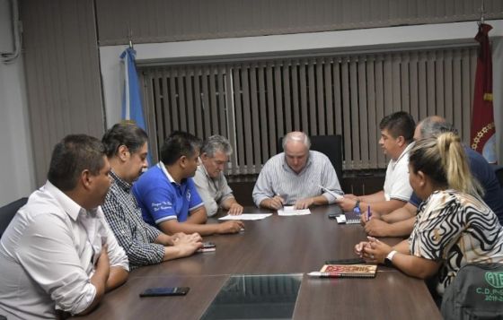 8442FBA6-032E-4525-8F3B-23C2B8104BBF