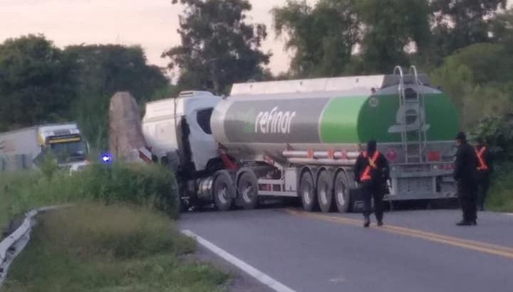 F65339C0-8BC4-4FCB-B7FD-71776E85EA75