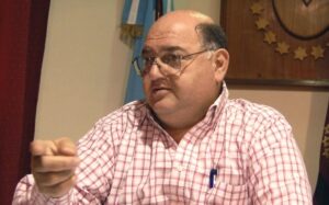 C72AB9D9-B748-43A8-9B8E-4858A52DD7A3