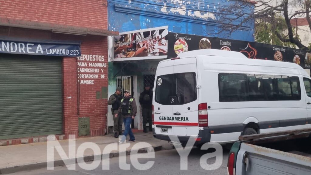 94CEC53F-A4D0-43C8-B92B-B427D2390366