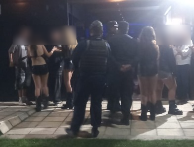 FIESTA CLANDESTINA ORAN