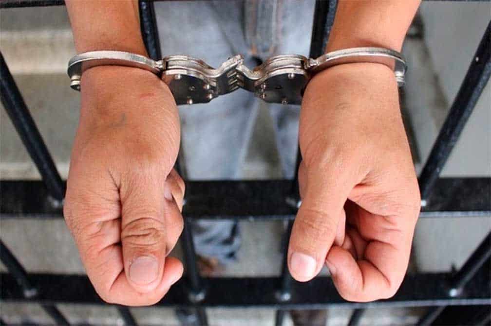 DETENIDO