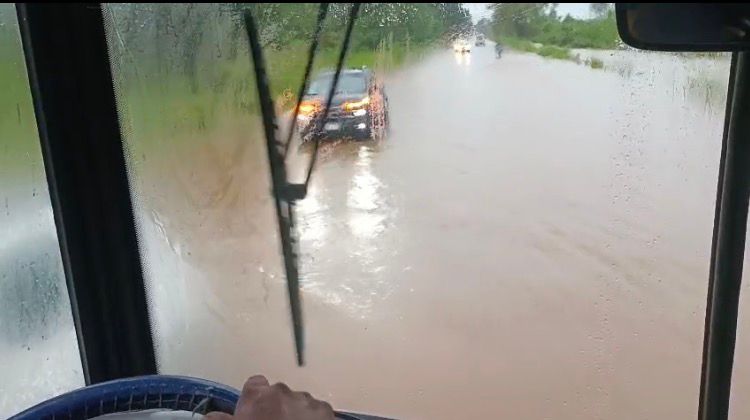 LLUVIA RUTA 50