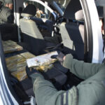 Detienen a un hombre que trasladaba más de 13 kilos de cocaína ocultos en la carrocería de un automóvil